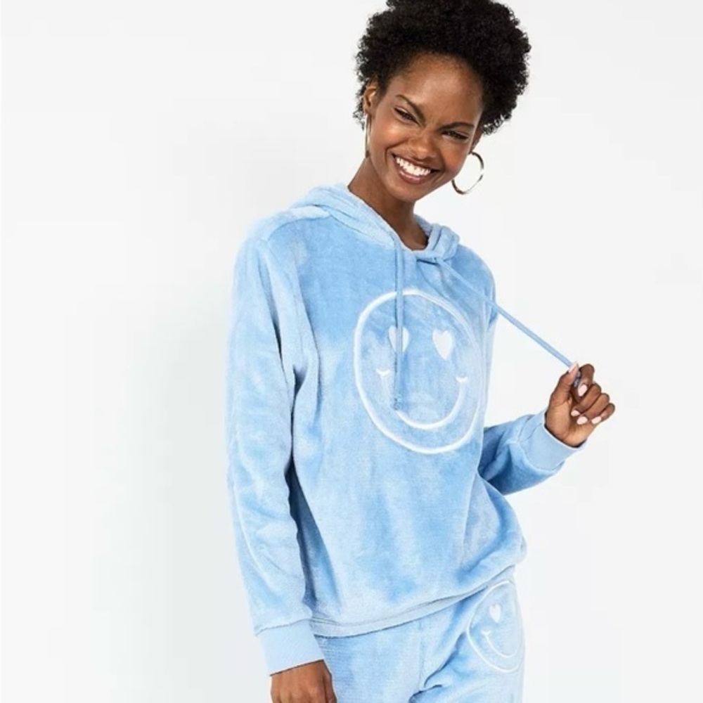 NWOT Mighty Fine Super Soft Smiley Hoodie